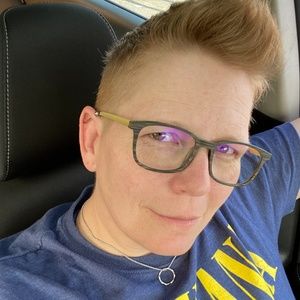 Meet your Posher, Jackie